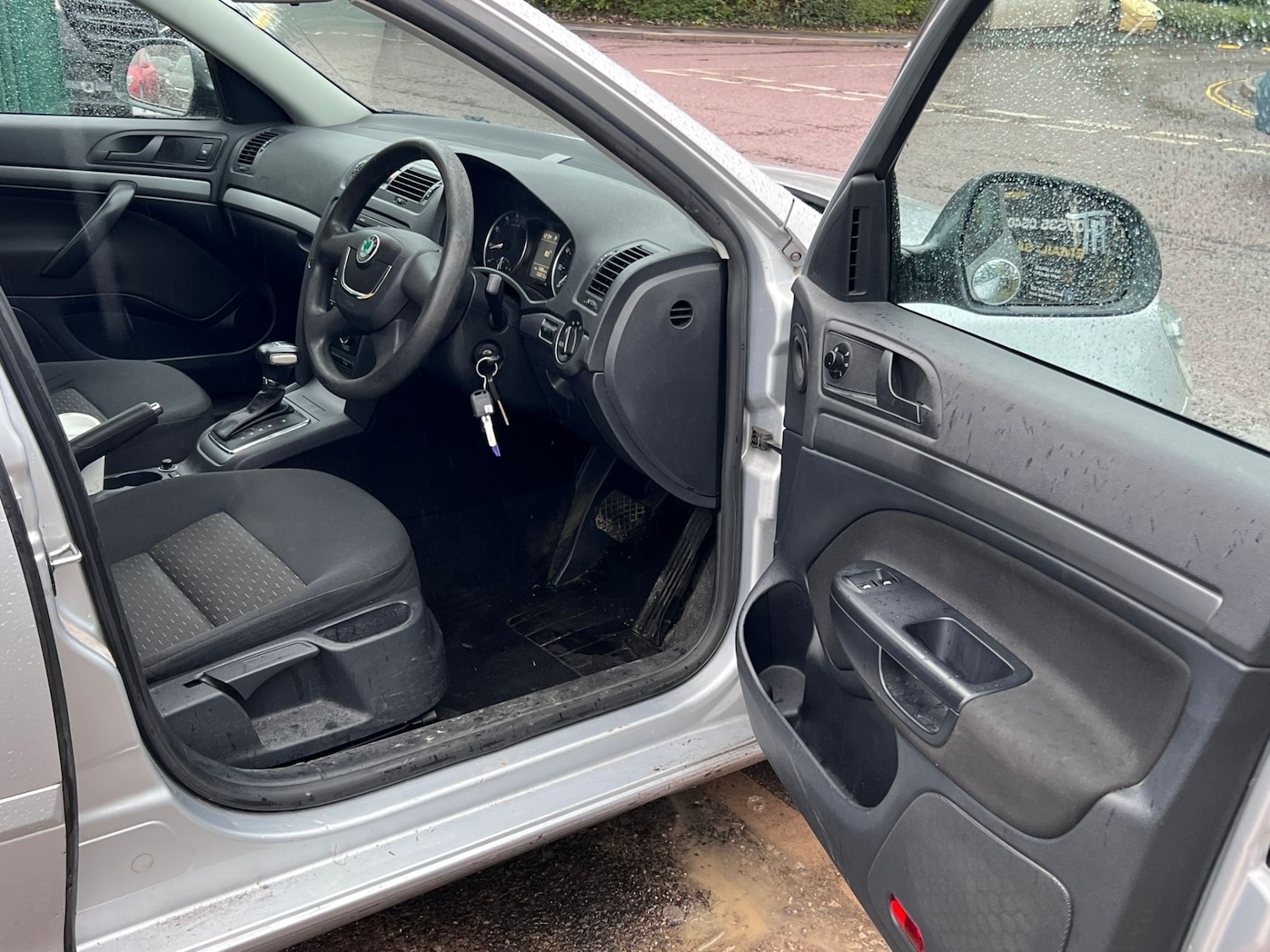 Used Skoda Octavia 2011 for sale - 77158716: Photo 7