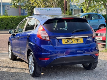 Used Ford Fiesta 2016 for sale - 75530230: Photo