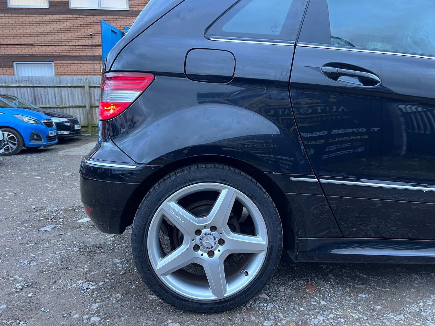 Used Mercedes-Benz B Class 2010 for sale - 77570889: Photo 10