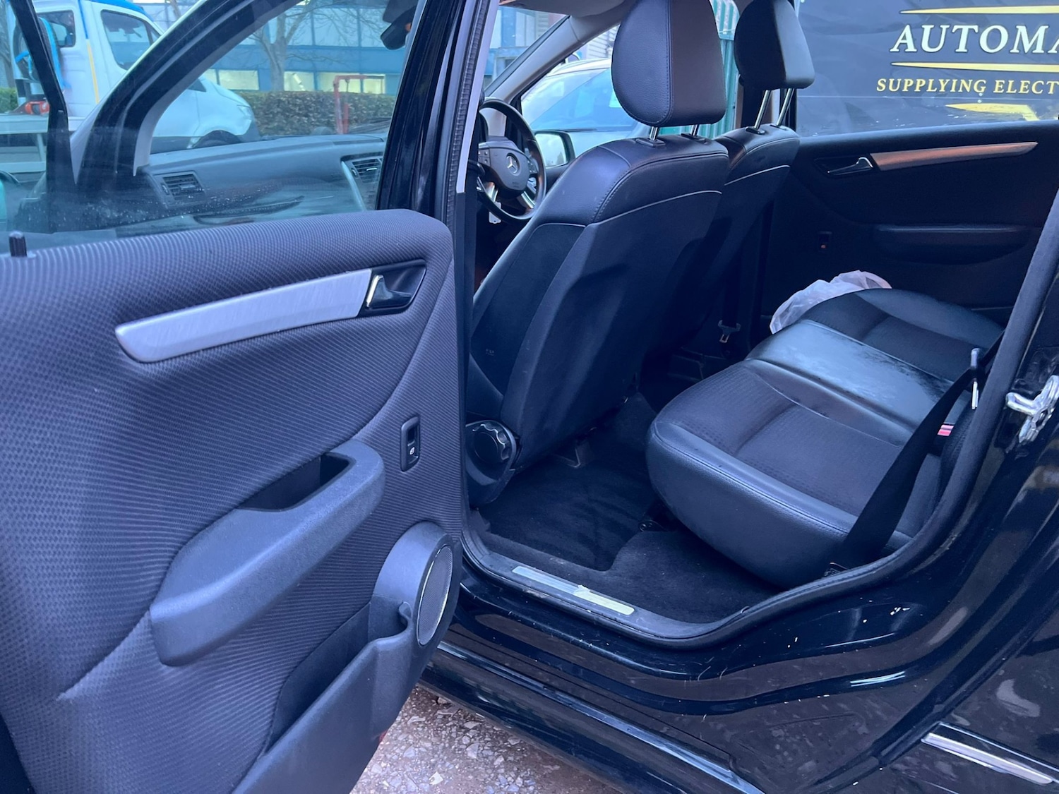 Used Mercedes-Benz B Class 2010 for sale - 77570889: Photo 18