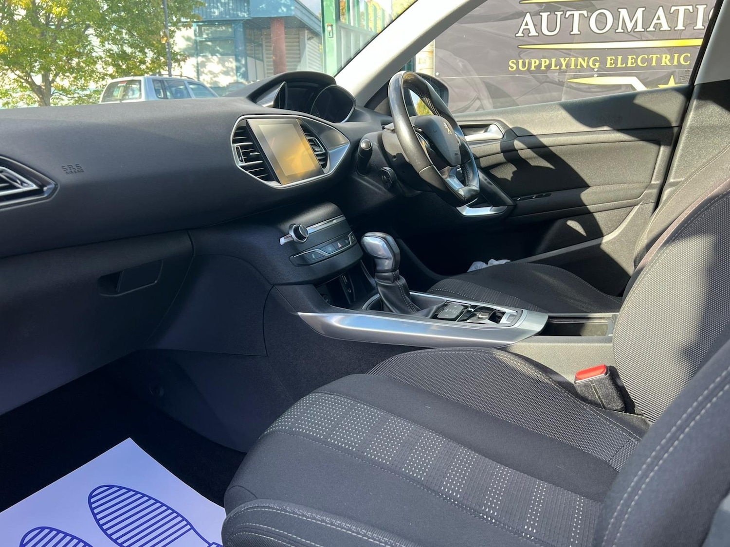 Used Peugeot 308 2015 for sale - 75497298: Photo 24