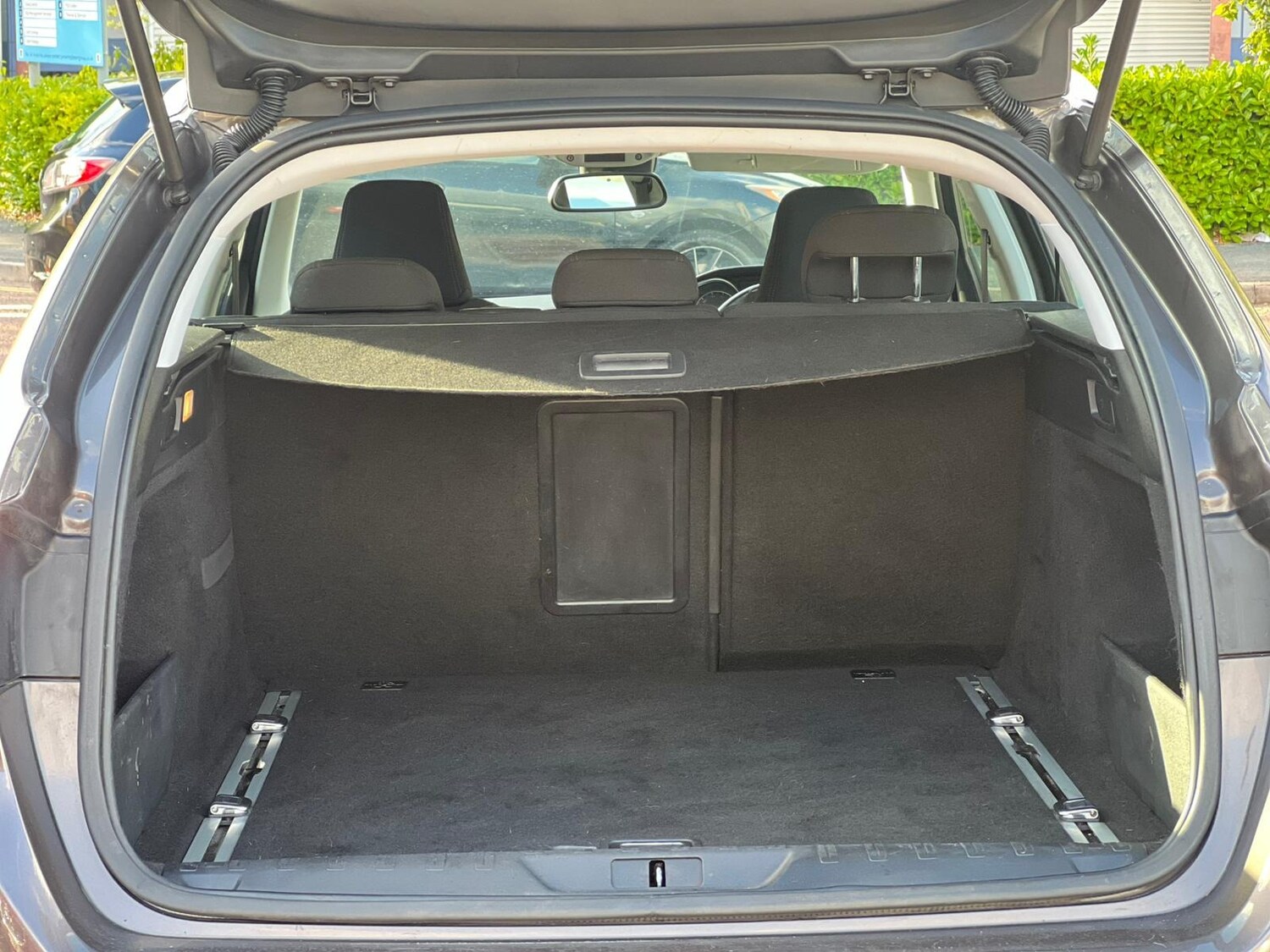 Used Peugeot 308 2015 for sale - 75497298: Photo 29