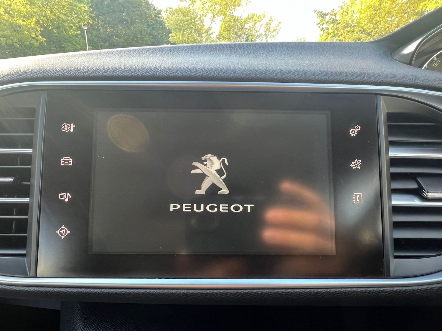 Used Peugeot 308 2015 for sale - 75497298: Photo 43