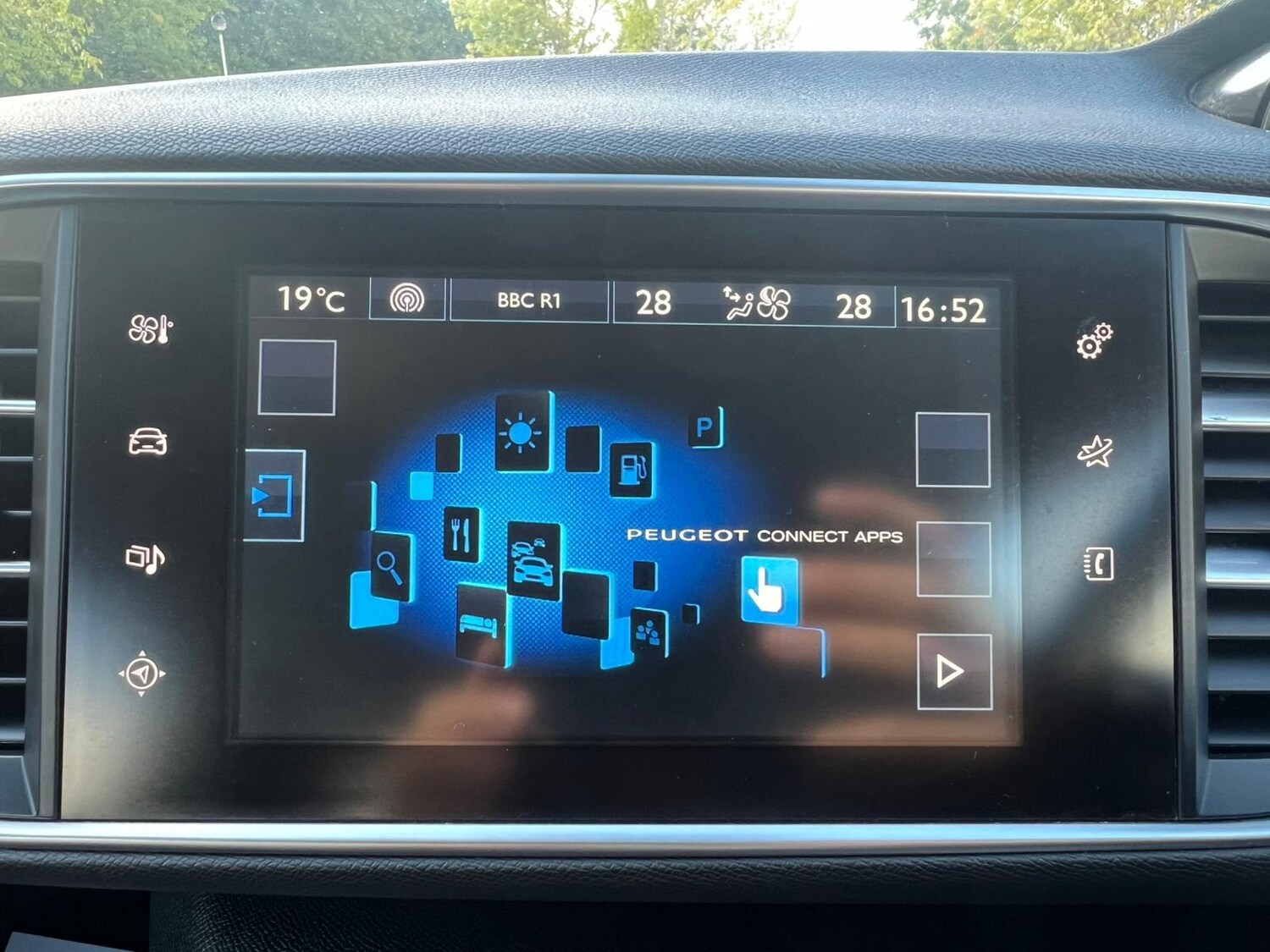 Used Peugeot 308 2015 for sale - 75497298: Photo 48