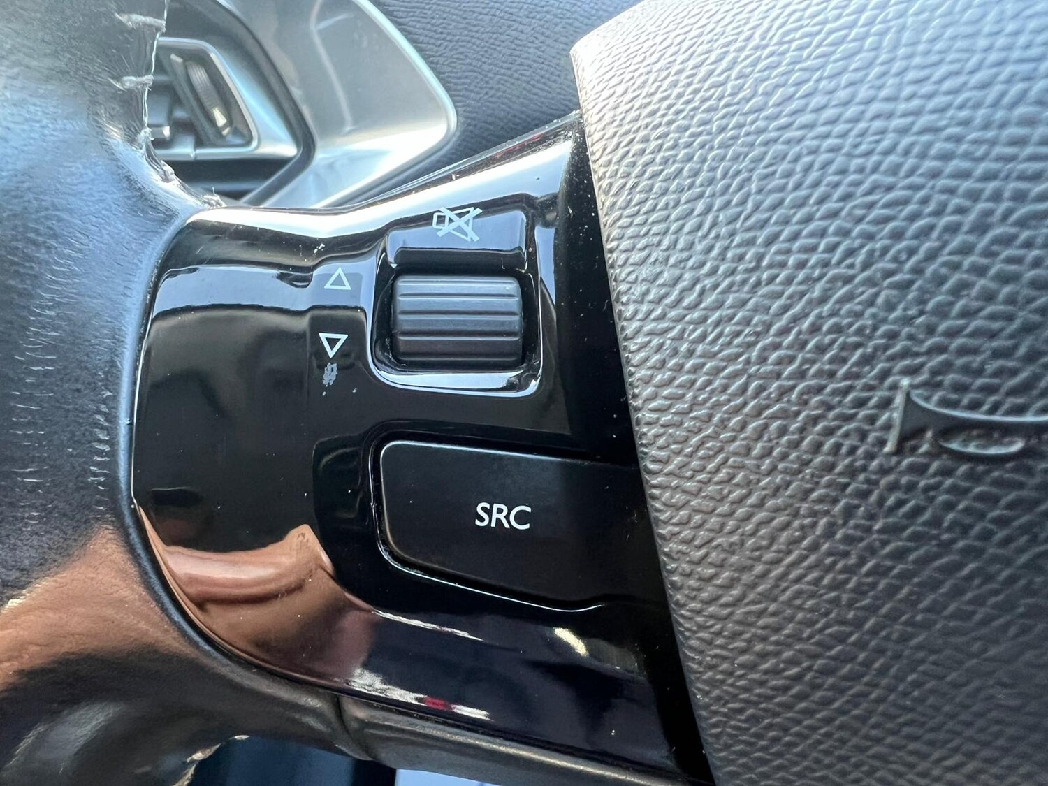 Used Peugeot 308 2015 for sale - 75497298: Photo 54