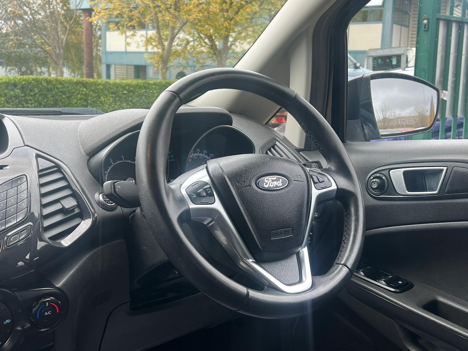 Used Ford Ecosport 2017 for sale - 76511039: Photo 38