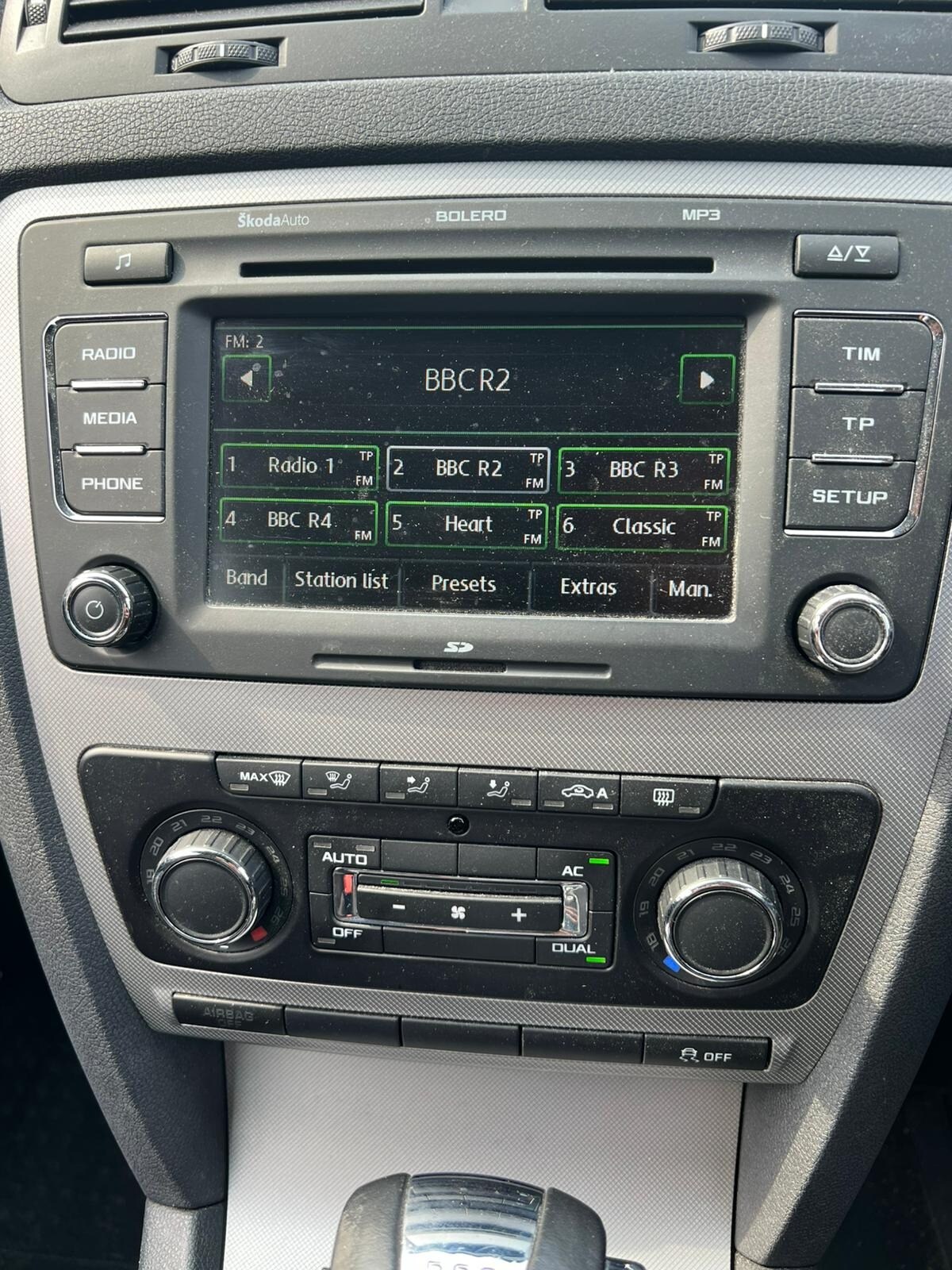Vehicle 29