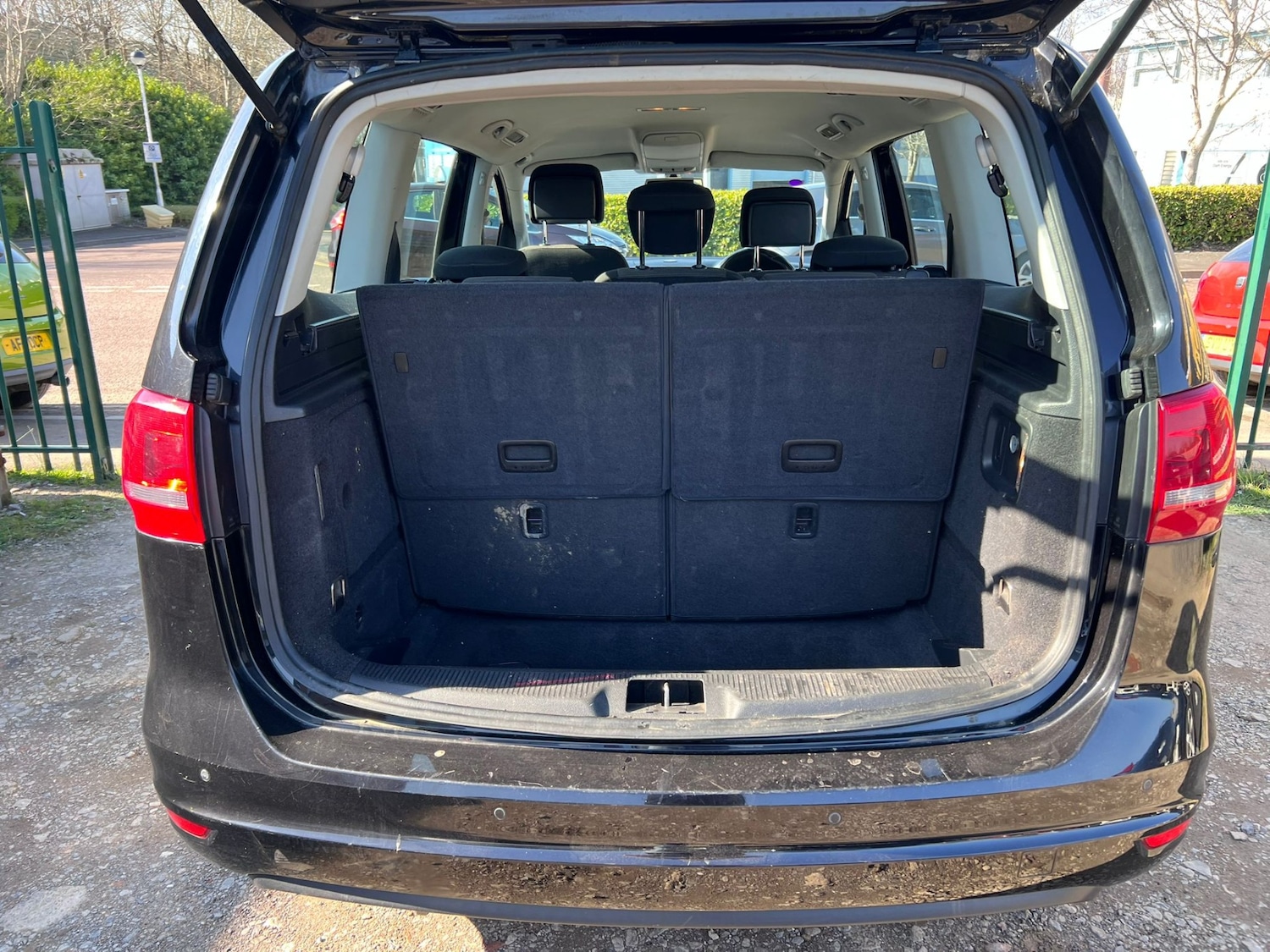 Used Volkswagen Sharan 2014 for sale - 77974741: Photo 12