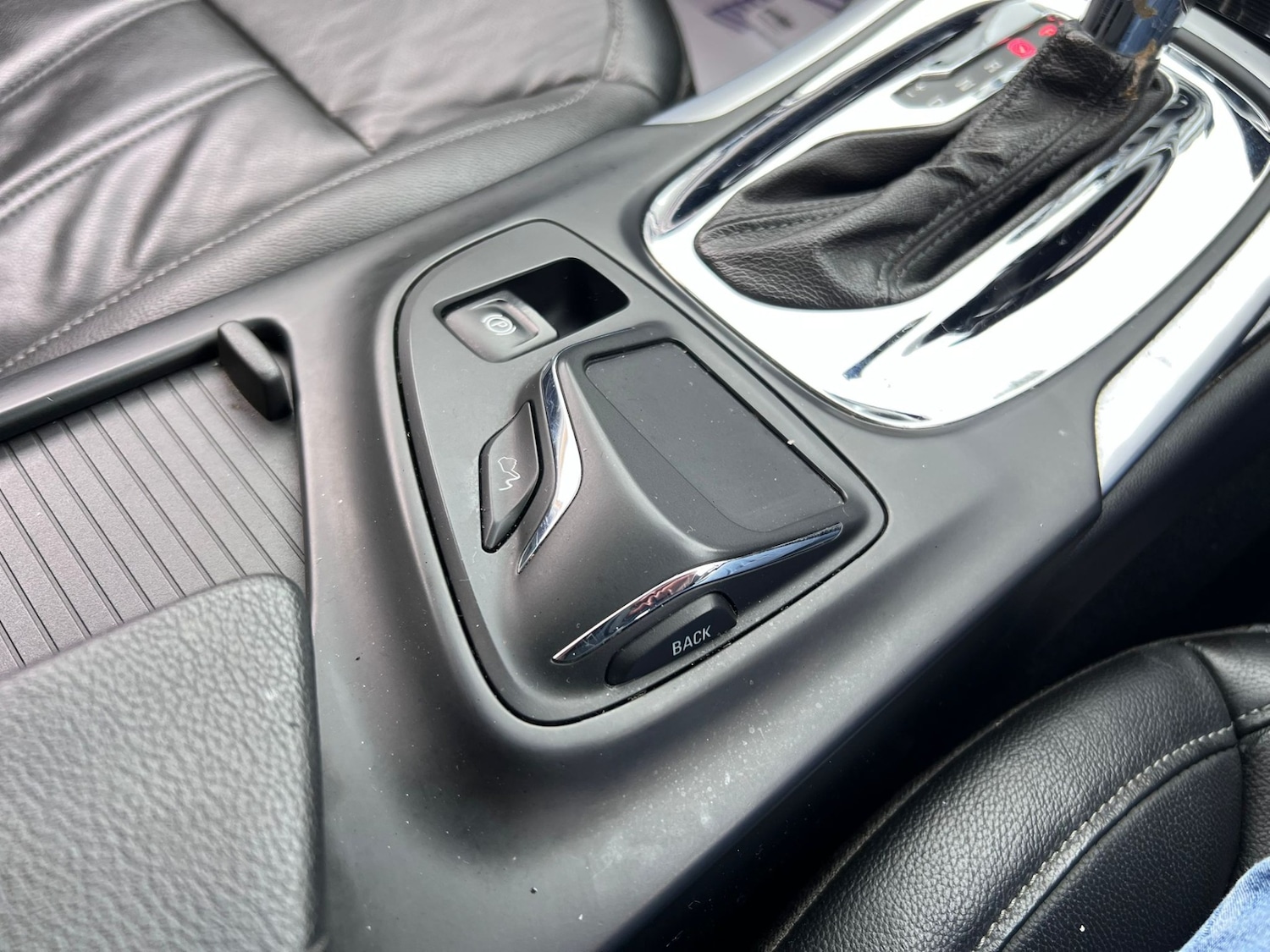 Used Vauxhall Insignia 2014 for sale - 77159639: Photo 27