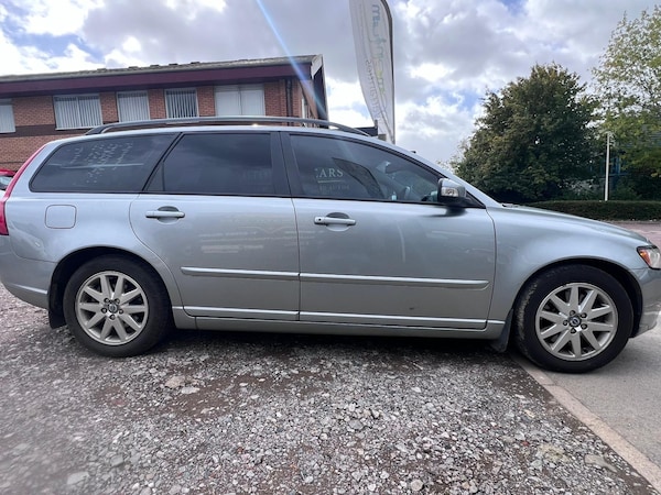 Used Volvo V50 2008 for sale - 76171355: Photo 8
