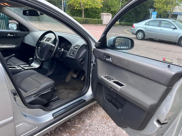Used Volvo V50 2008 for sale - 76171355: Photo 9