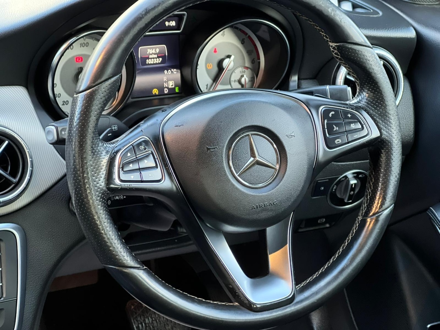 Used Mercedes-Benz CLA 2015 for sale - 77158652: Photo 25