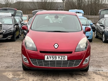 Used Renault Grand Scenic 2009 for sale - 76045332: Photo