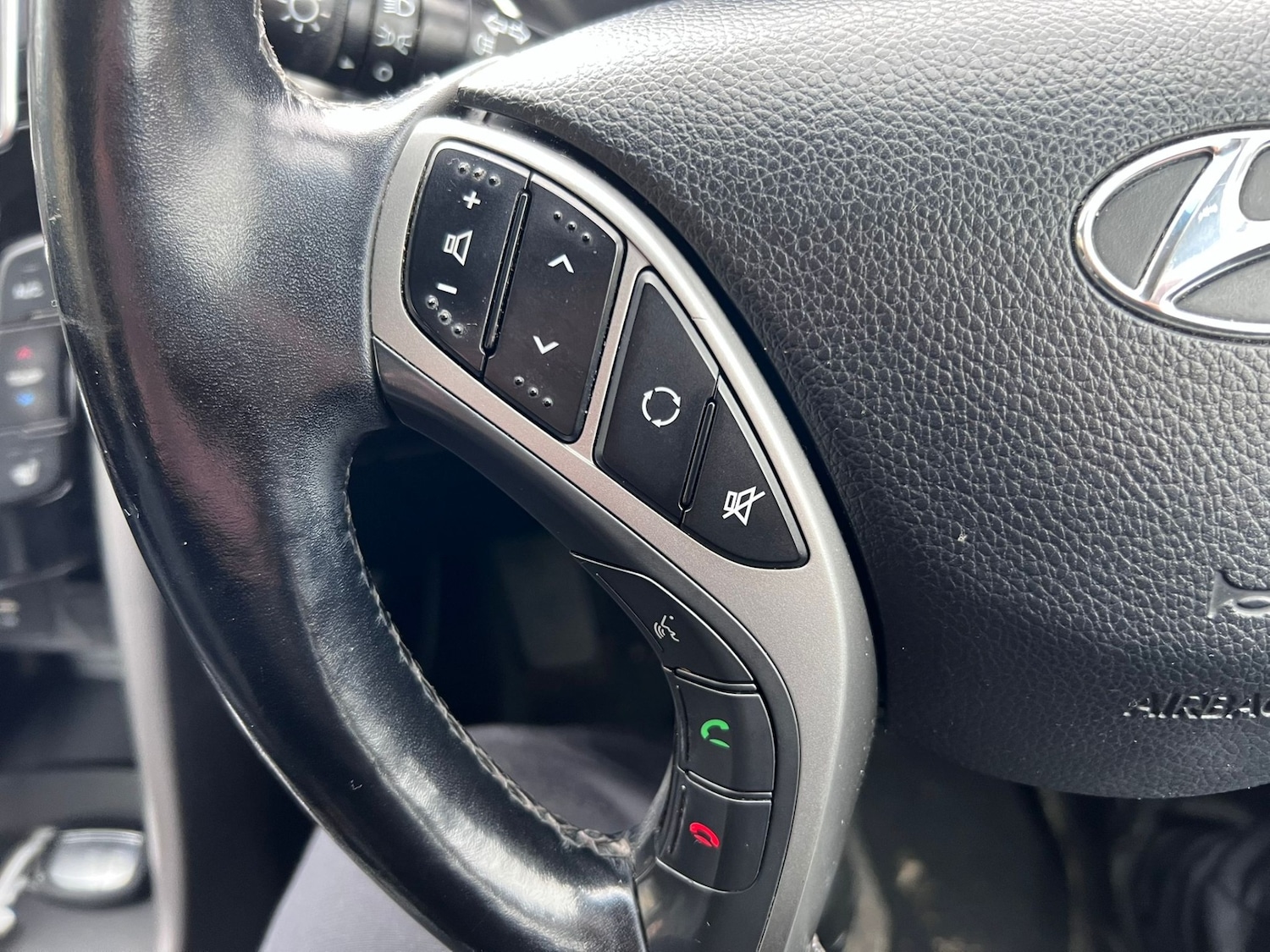 Used Hyundai i30 2015 for sale - 77819119: Photo 14