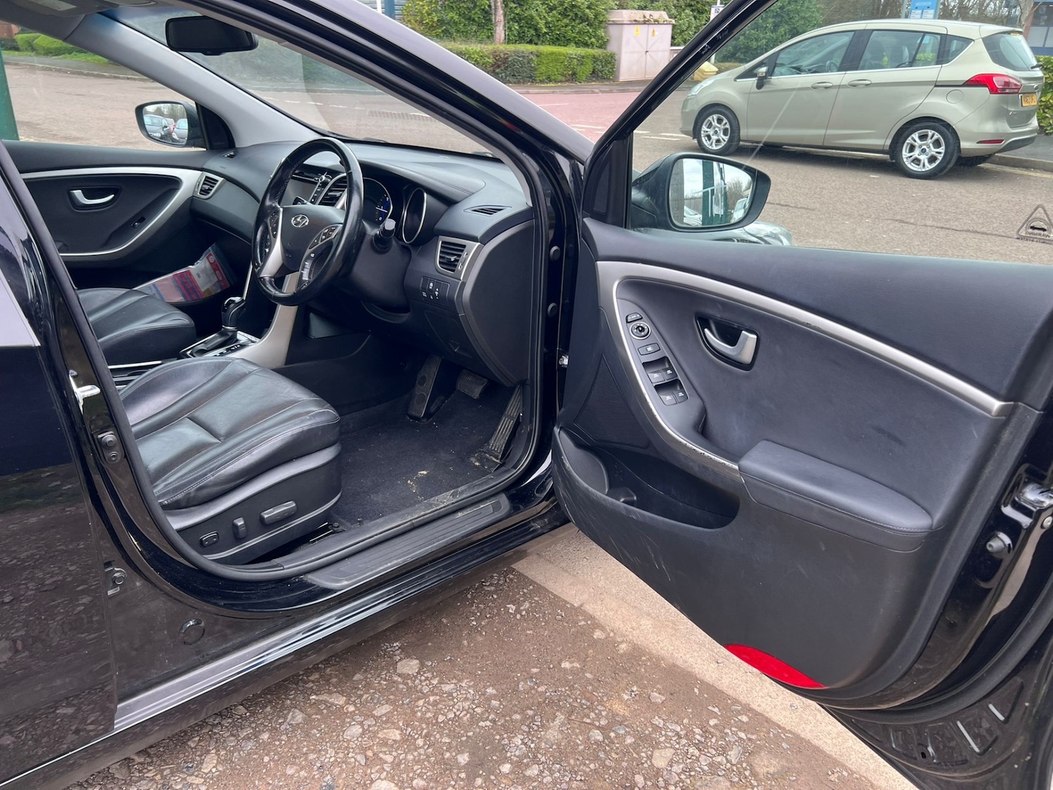 Used Hyundai i30 2015 for sale - 77819119: Photo 7