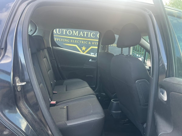 Used Peugeot 207 2010 for sale - 76316544: Photo 11