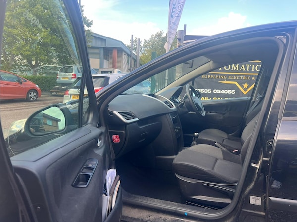 Used Peugeot 207 2010 for sale - 76316544: Photo 15