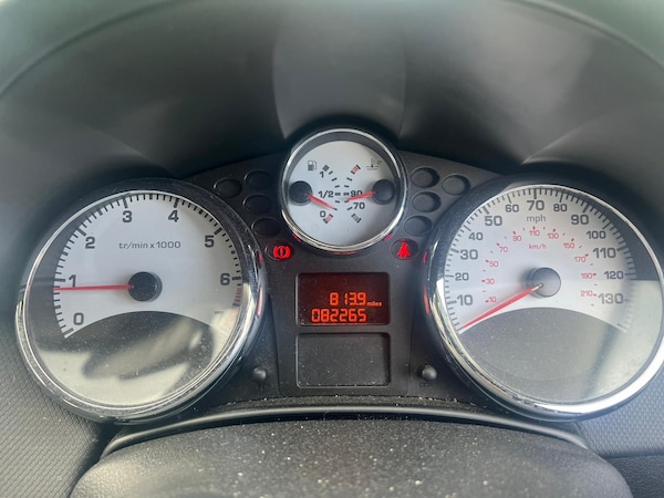 Used Peugeot 207 2010 for sale - 76316544: Photo 22