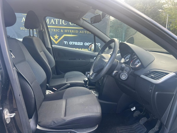 Used Peugeot 207 2010 for sale - 76316544: Photo 9