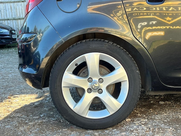 Used Vauxhall Corsa 2013 for sale - 76191393: Photo 8
