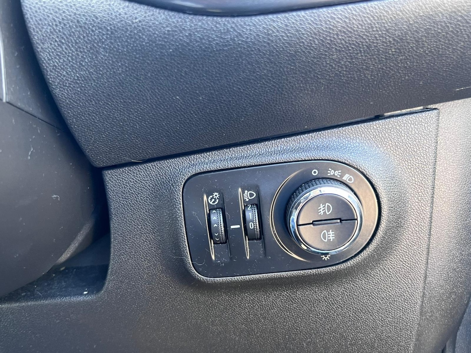 Used Vauxhall Corsa 2018 for sale - 78155593: Photo 18