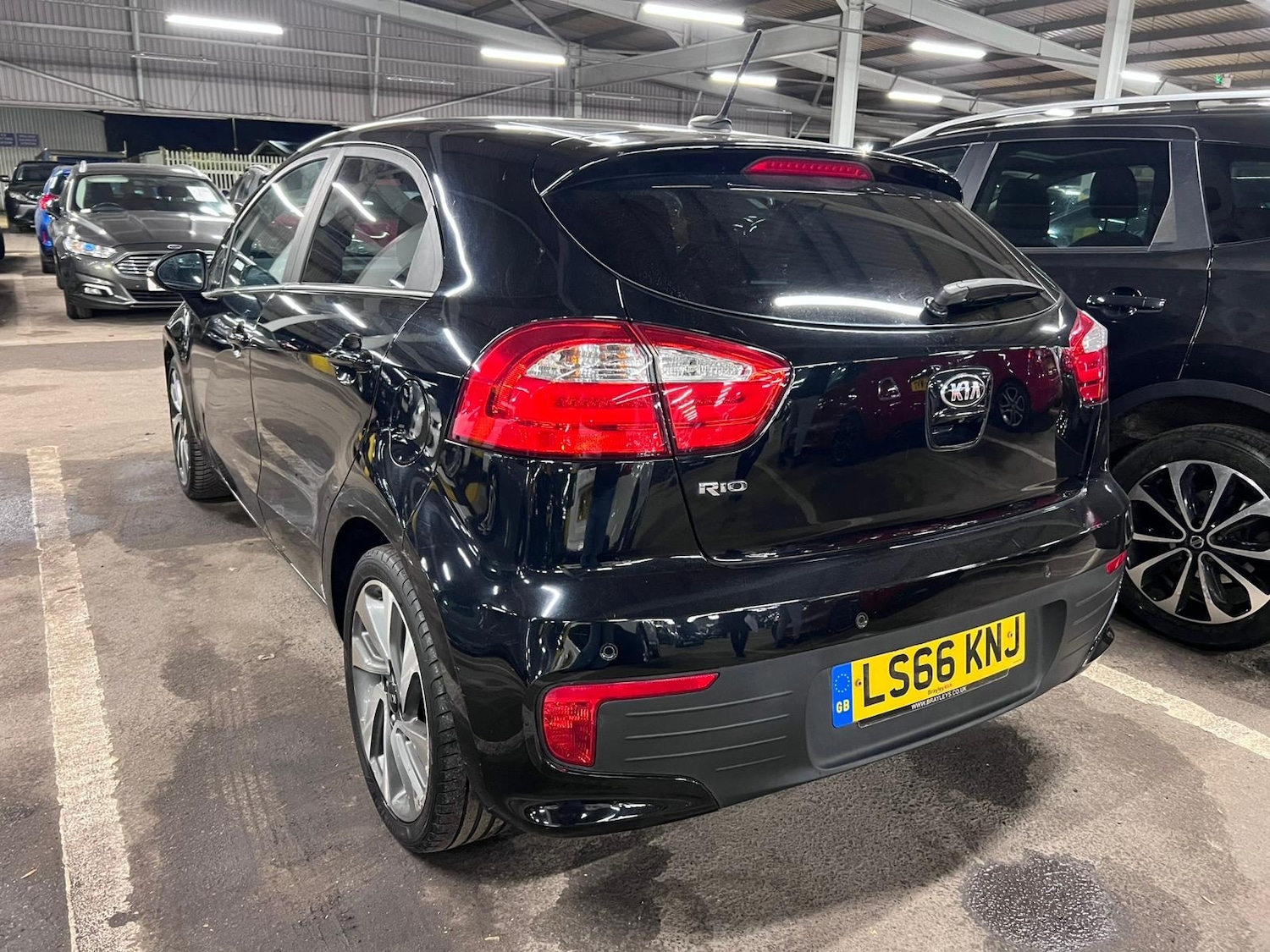 Used Kia Rio 2016 for sale - 76436261: Photo 4