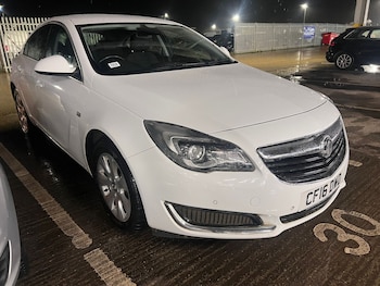 2016 (16) - 1.6 CDTi Tech Line 5dr Auto