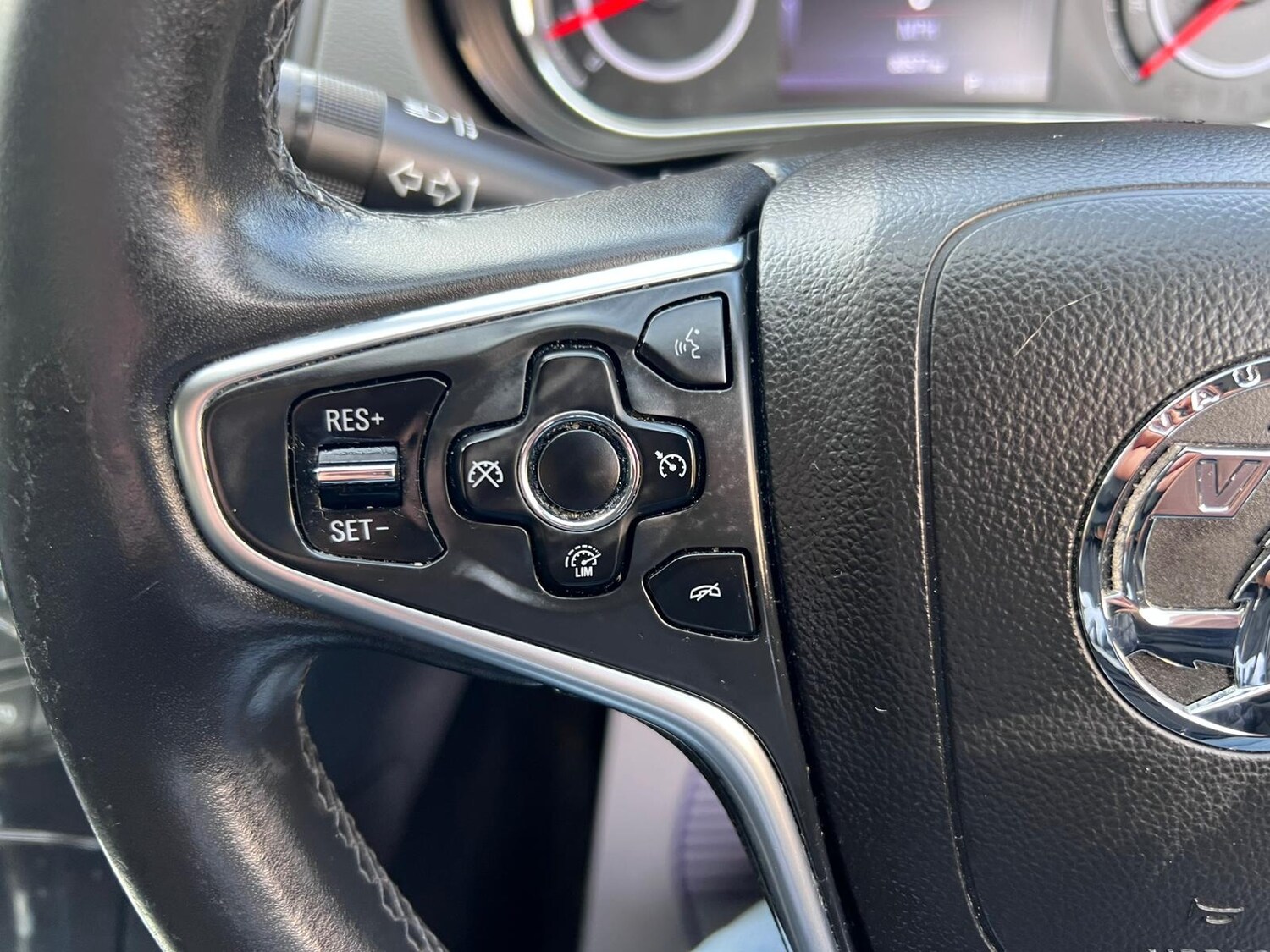 Used Vauxhall Insignia 2016 for sale - 77158478: Photo 24