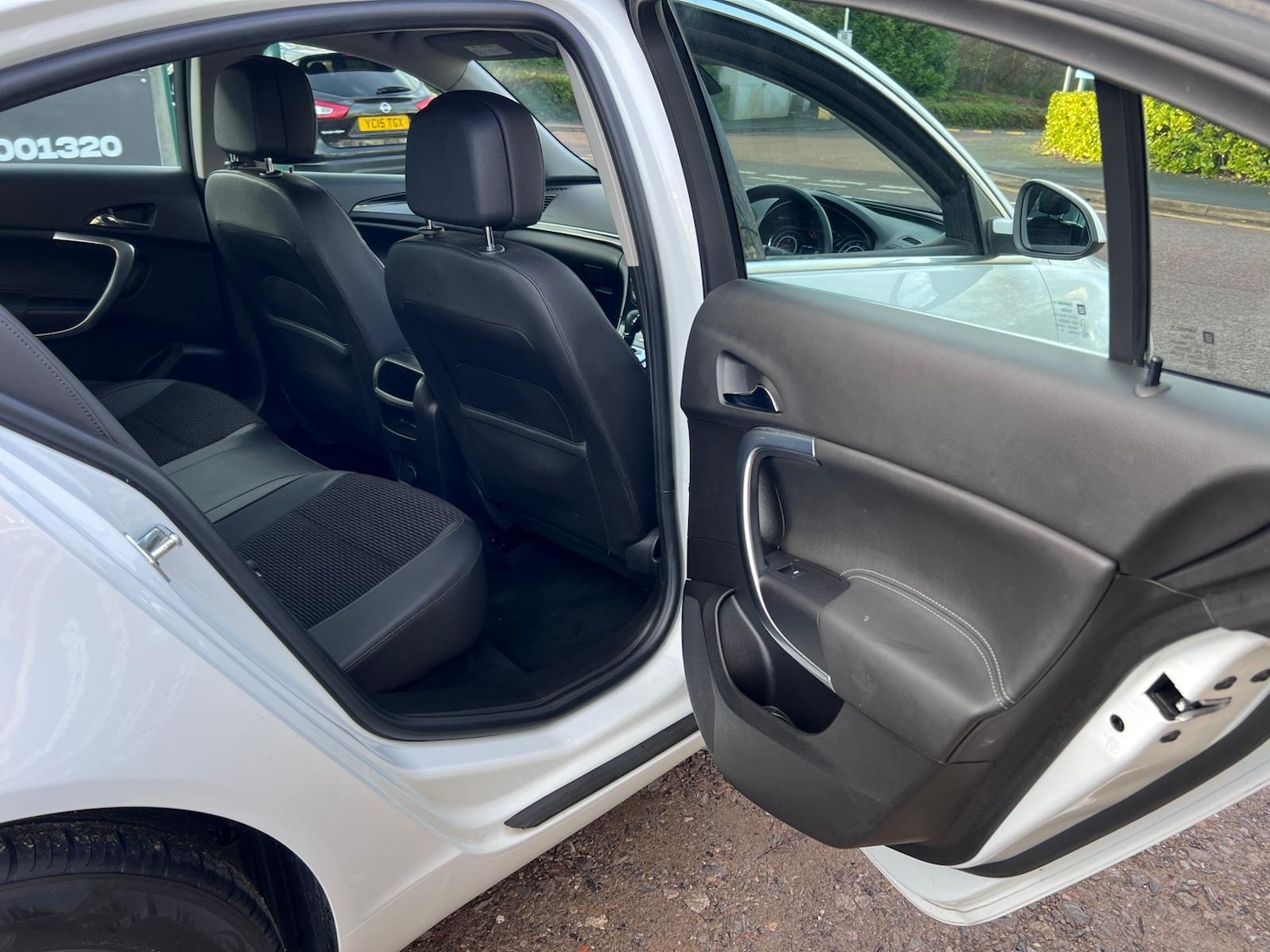 Used Vauxhall Insignia 2016 for sale - 77158478: Photo 38