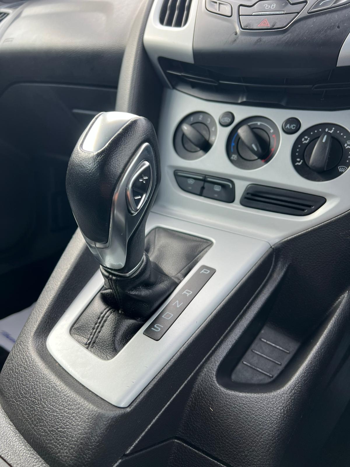 Used Ford Focus 2012 for sale - 76178132: Photo 44