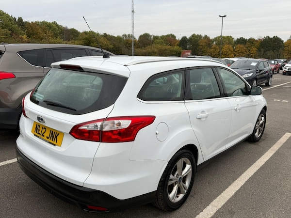 Used Ford Focus 2012 for sale - 76178132: Photo 4
