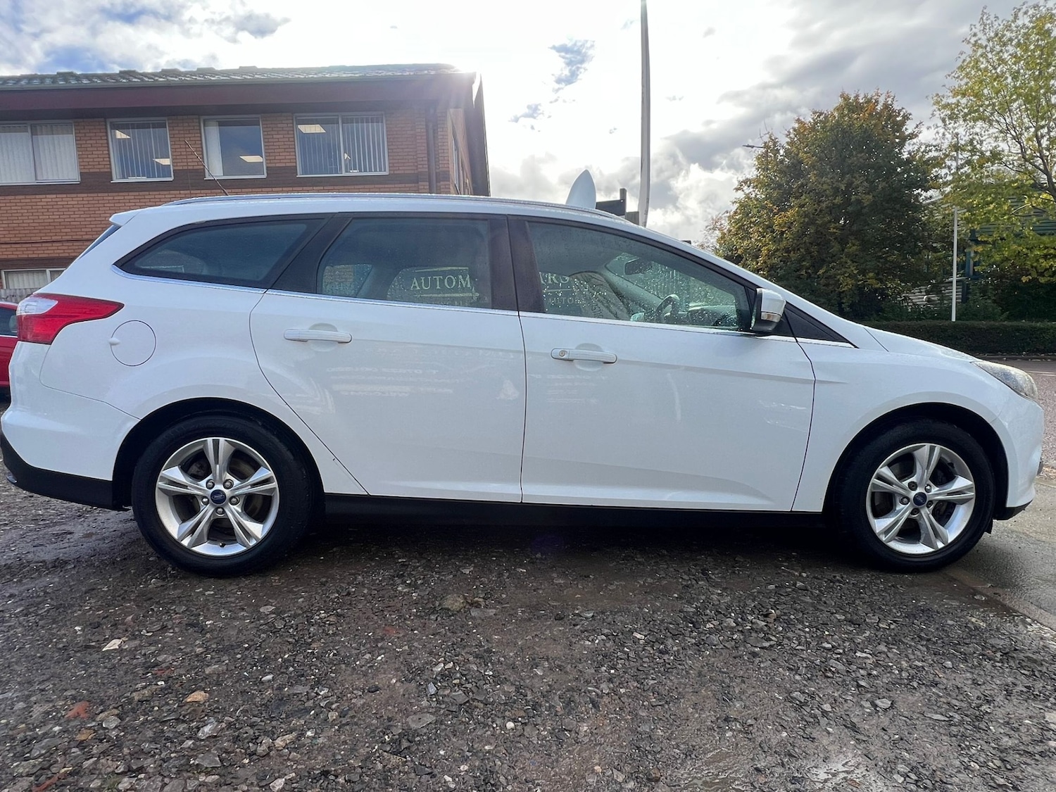 Used Ford Focus 2012 for sale - 76178132: Photo 8