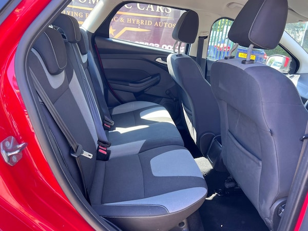 Used Ford Focus 2012 for sale - 75656359: Photo 10
