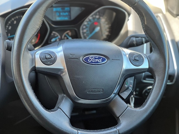 Used Ford Focus 2012 for sale - 75656359: Photo 14