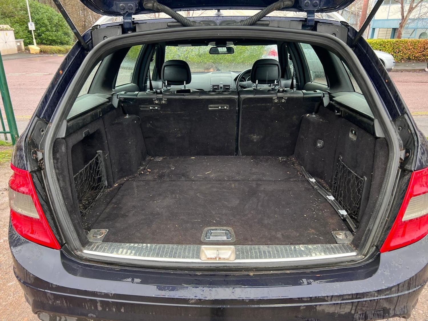 Used Mercedes-Benz C Class 2009 for sale - 77461421: Photo 11