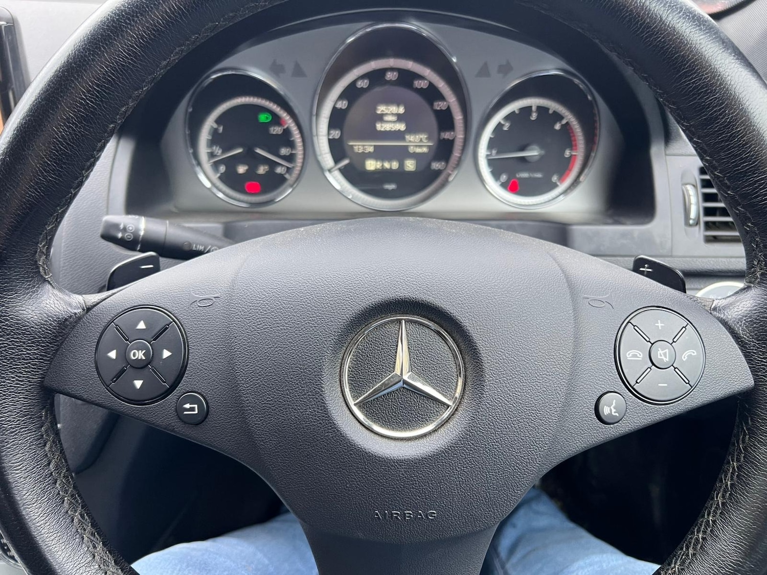 Used Mercedes-Benz C Class 2009 for sale - 77461421: Photo 17