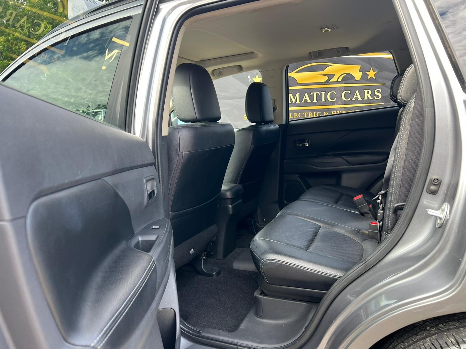 Vehicle 29