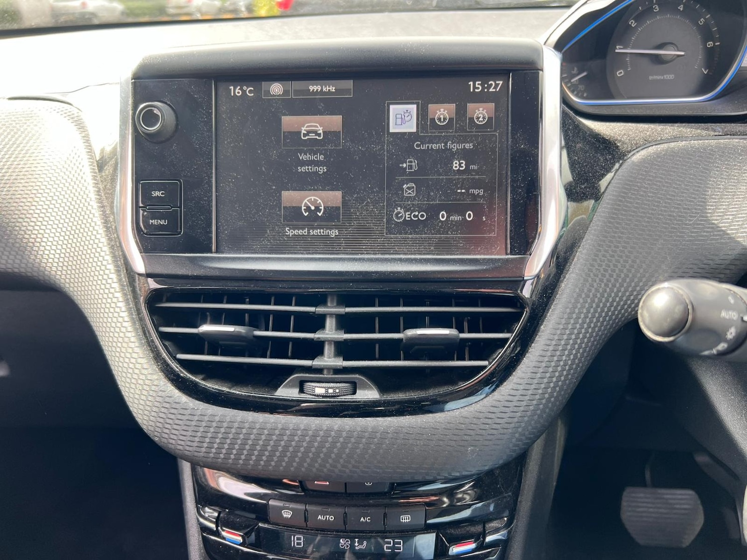 Used Peugeot 2008 2014 for sale - 78183176: Photo 20