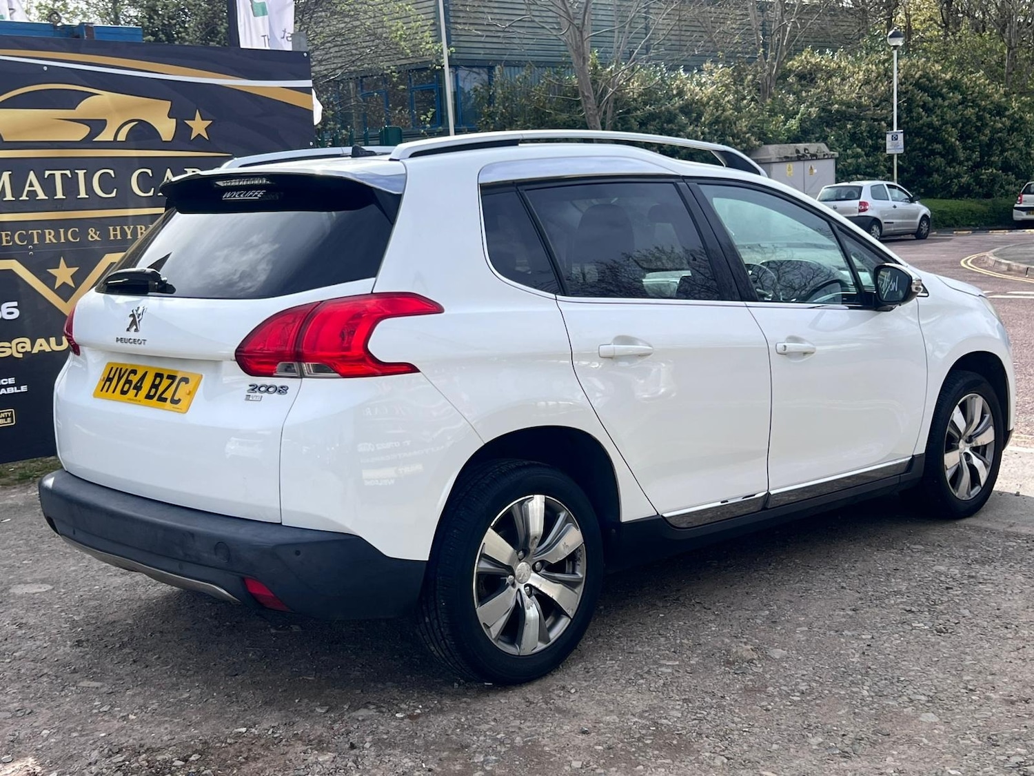 Used Peugeot 2008 2014 for sale - 78183176: Photo 5