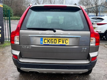 Used Volvo XC90 2010 for sale - 76928332: Photo