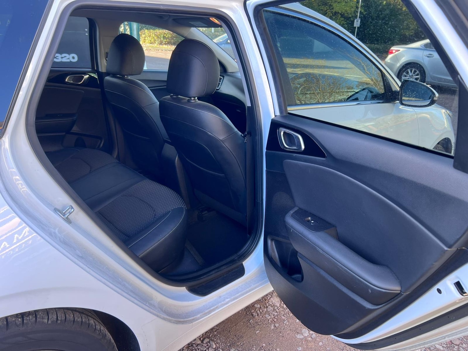 Used Kia Ceed 2019 for sale - 76638052: Photo 10