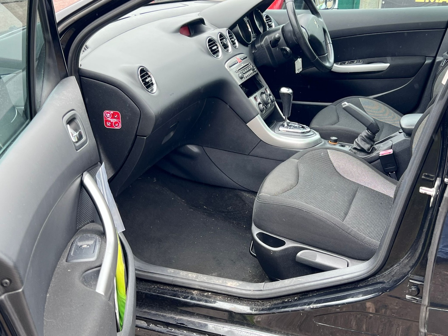 Used Peugeot 308 2008 for sale - 77902059: Photo 11