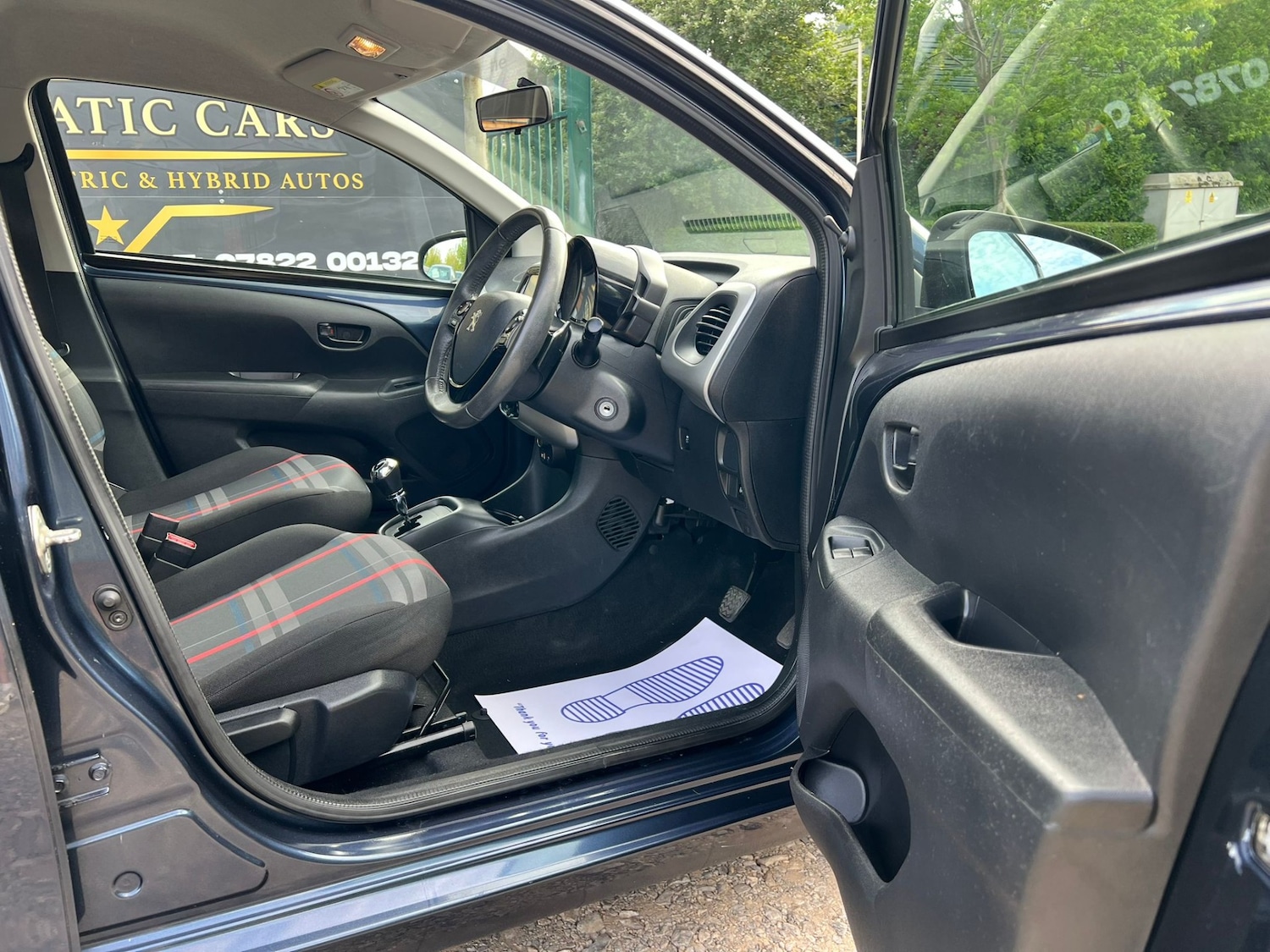 Vehicle 21