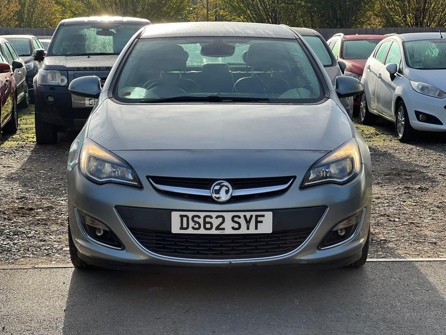 Used Vauxhall Astra 2013 for sale - 76107608: Photo 2