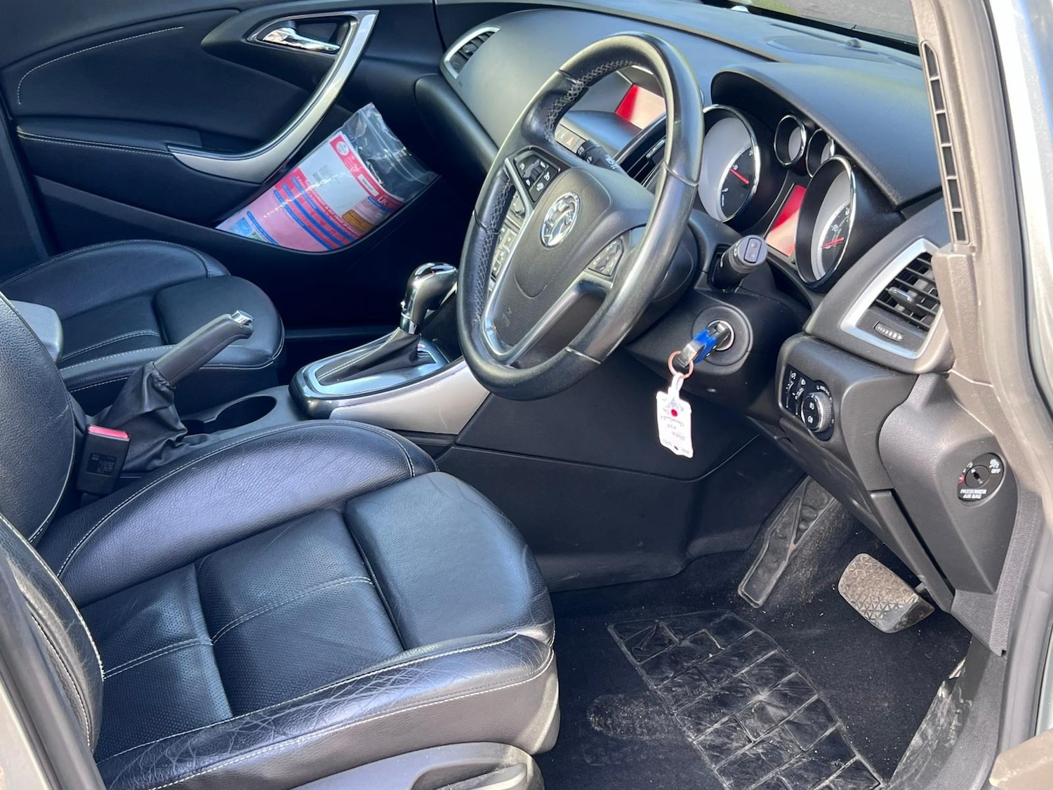 Used Vauxhall Astra 2013 for sale - 76107608: Photo 8