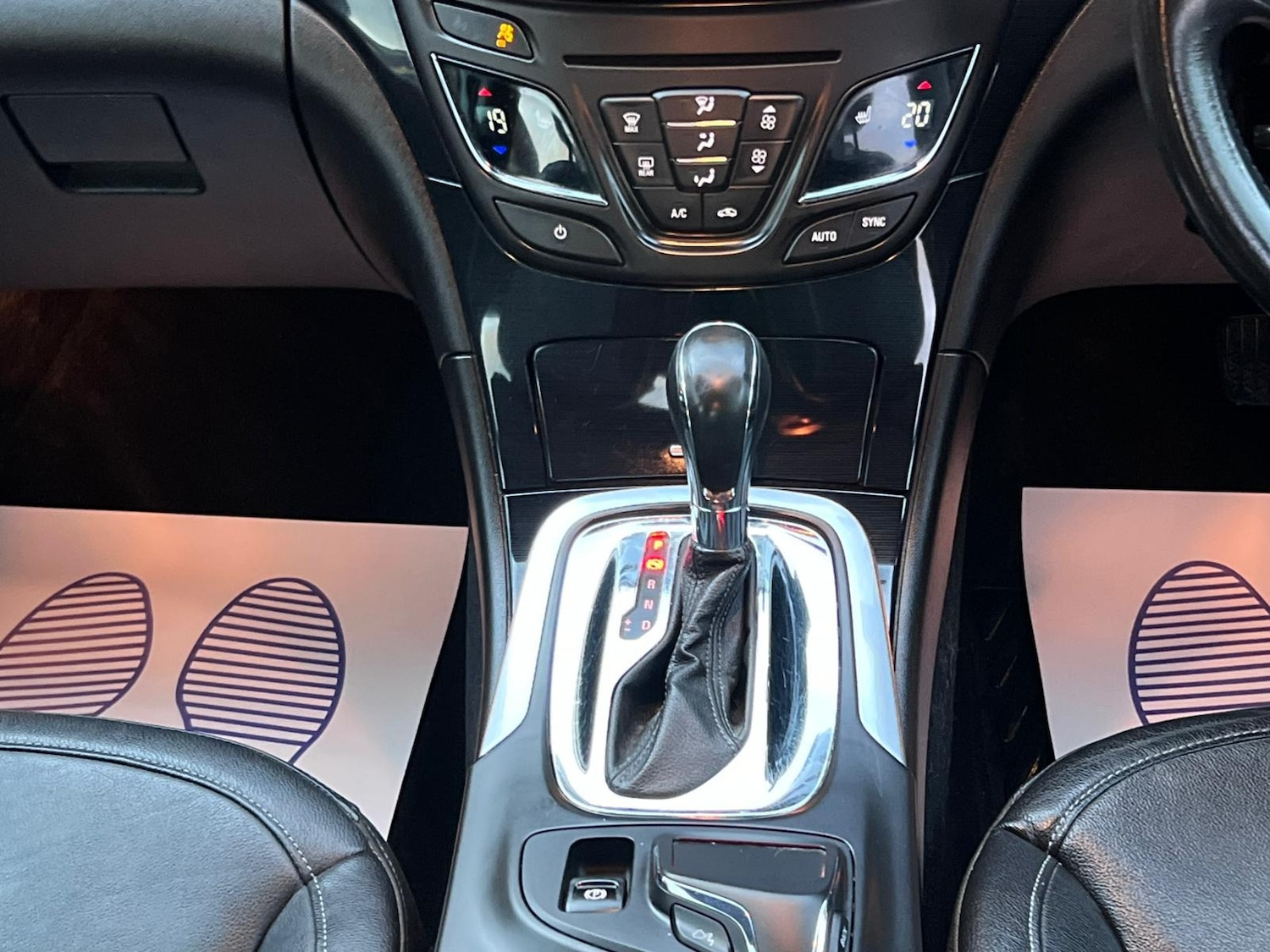 Used Vauxhall Insignia 2014 for sale - 77158714: Photo 34