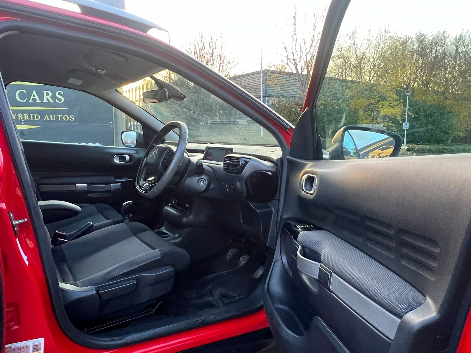 Used Citroen C4 Cactus 2015 for sale - 76693886: Photo 27