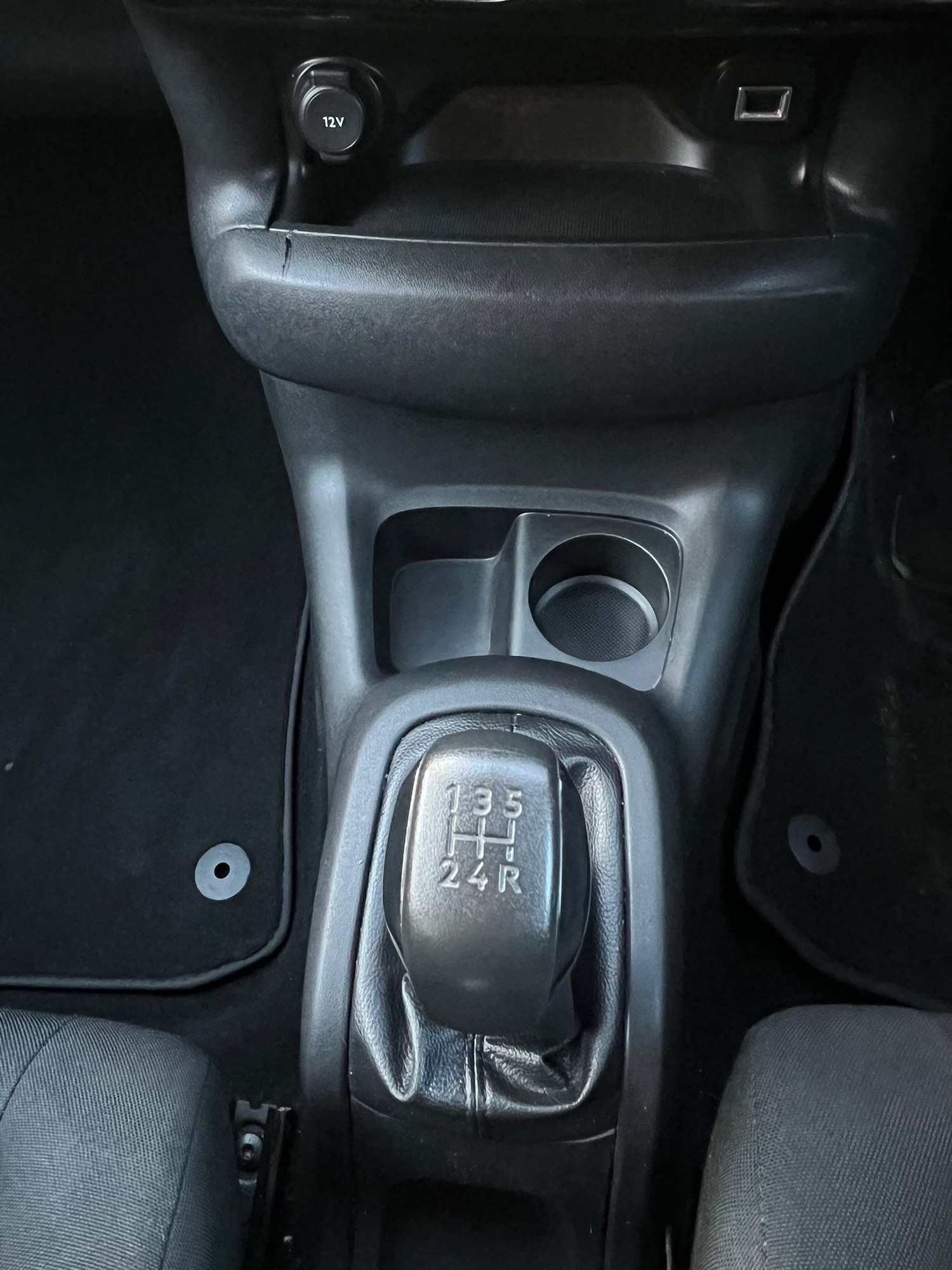 Used Citroen C4 Cactus 2015 for sale - 76693886: Photo 36