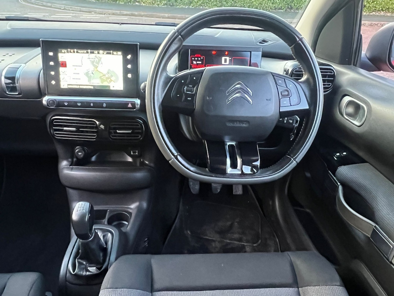 Used Citroen C4 Cactus 2015 for sale - 76693886: Photo 42