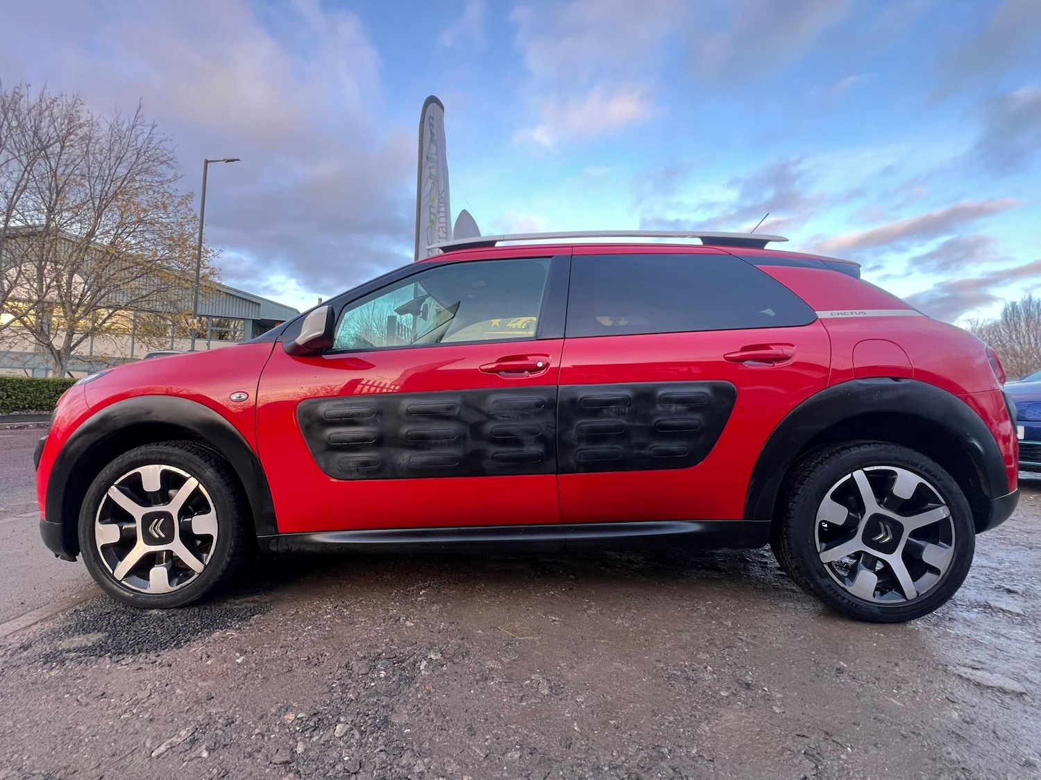 Used Citroen C4 Cactus 2015 for sale - 76693886: Photo 6